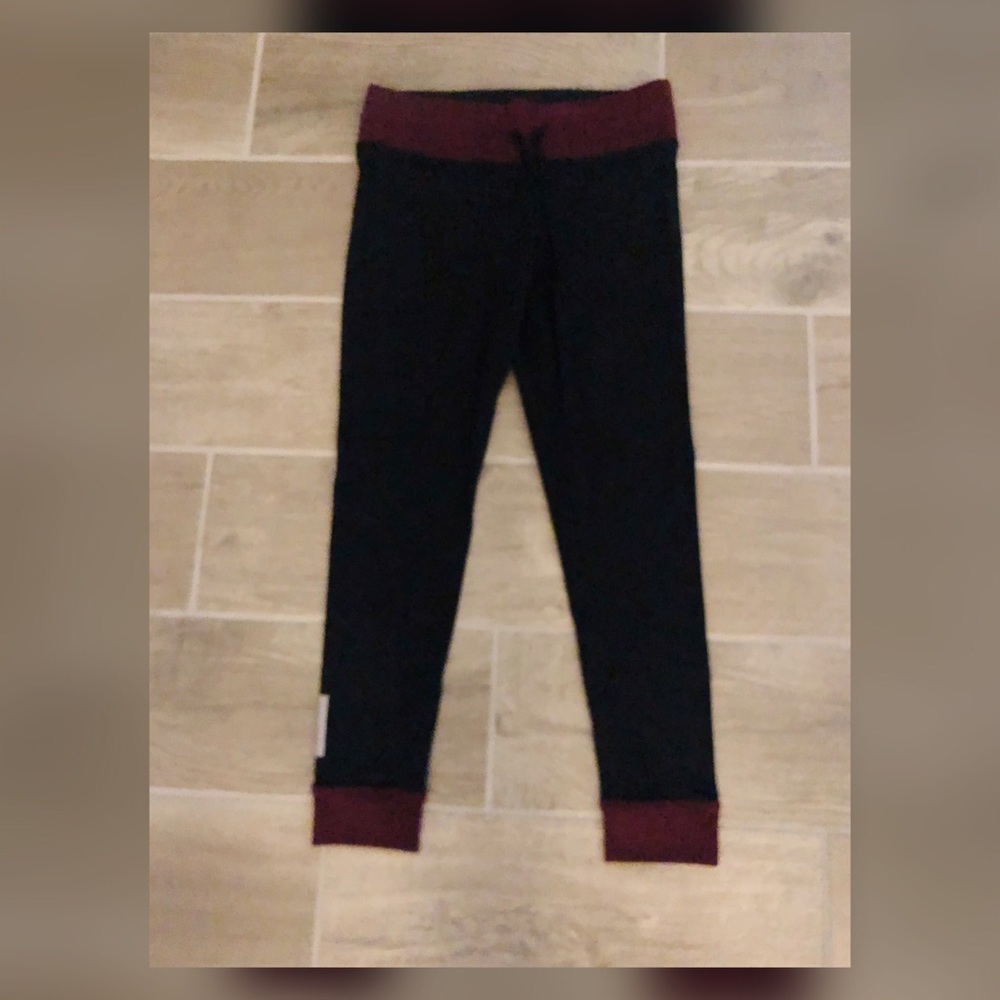 Pink yoga leggings